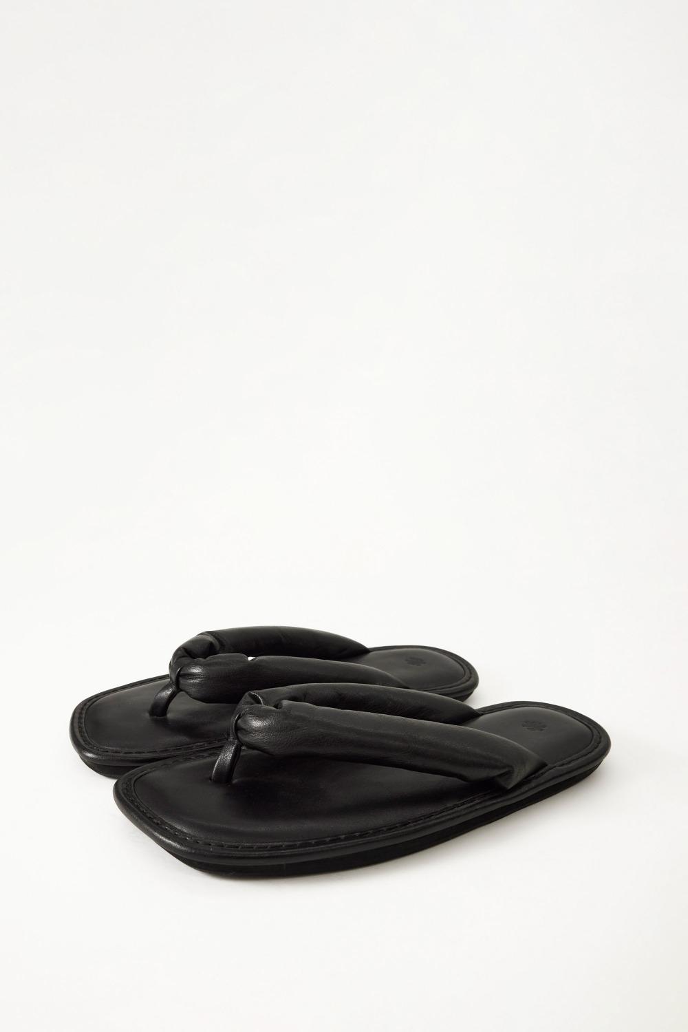 Geta Flip-flop