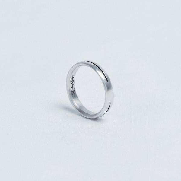 One line ring