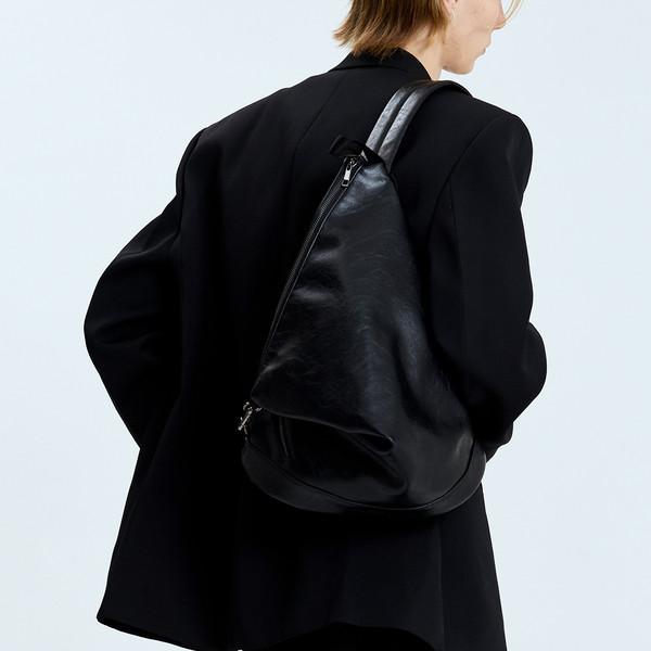 LOMA CL SLING BAG