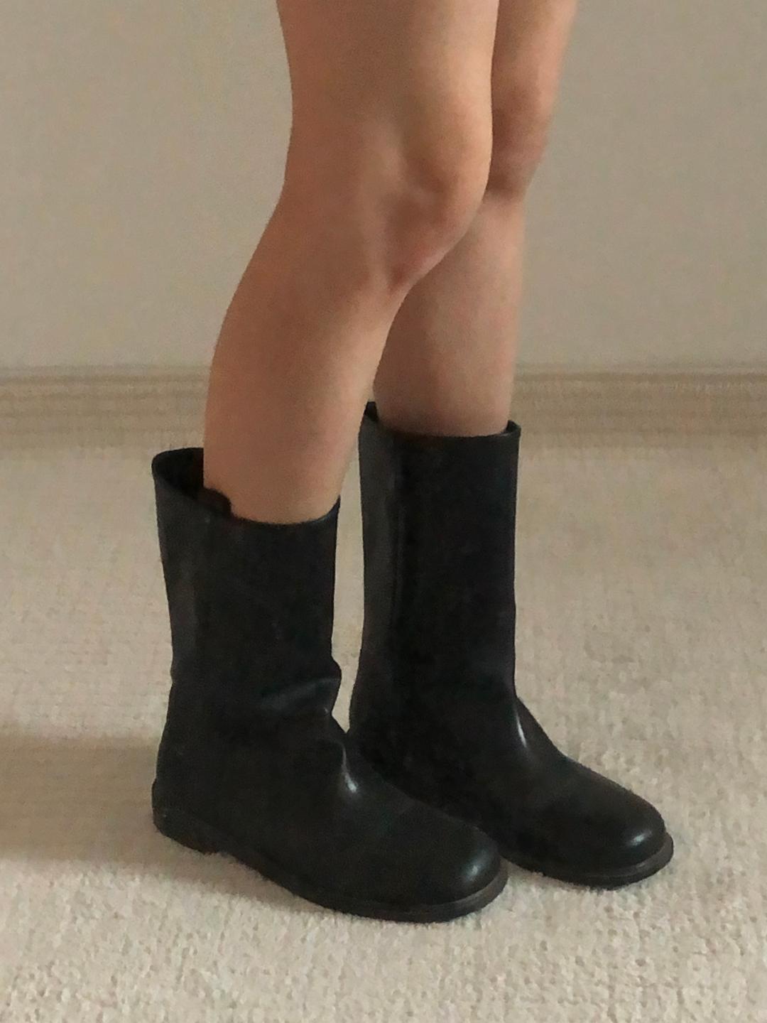 middle boots