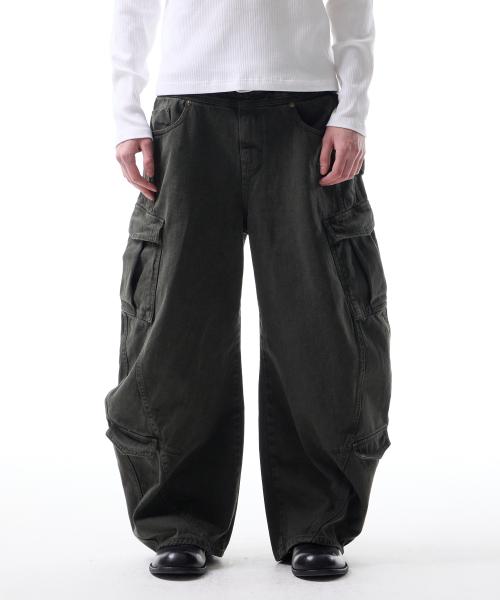 스플릿 아크 커브드 카고 팬츠 올리브