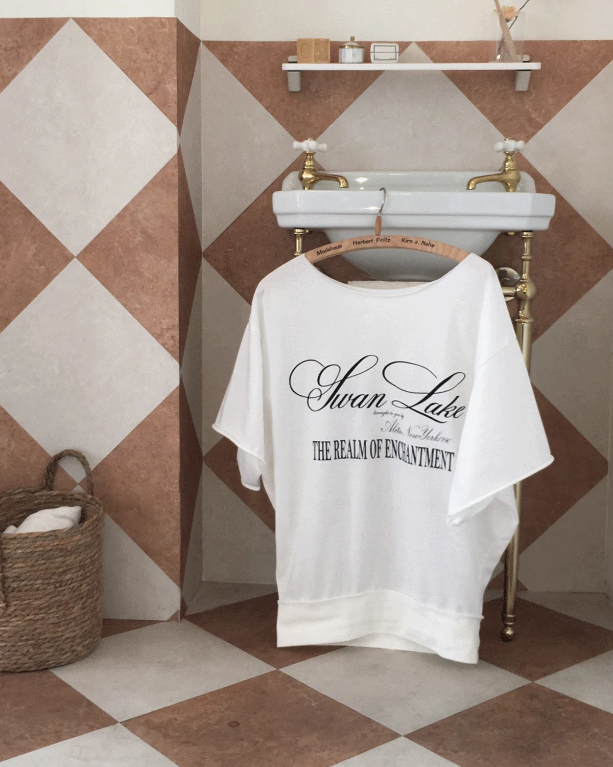 3ND REORDER M.K EXCLUSIVE* LAKE BOAT NECK T-SHIRT (IVORY)