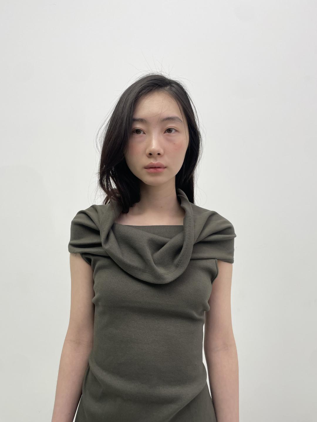 BACK TIE OFF SHOULDER TOP KHAKI