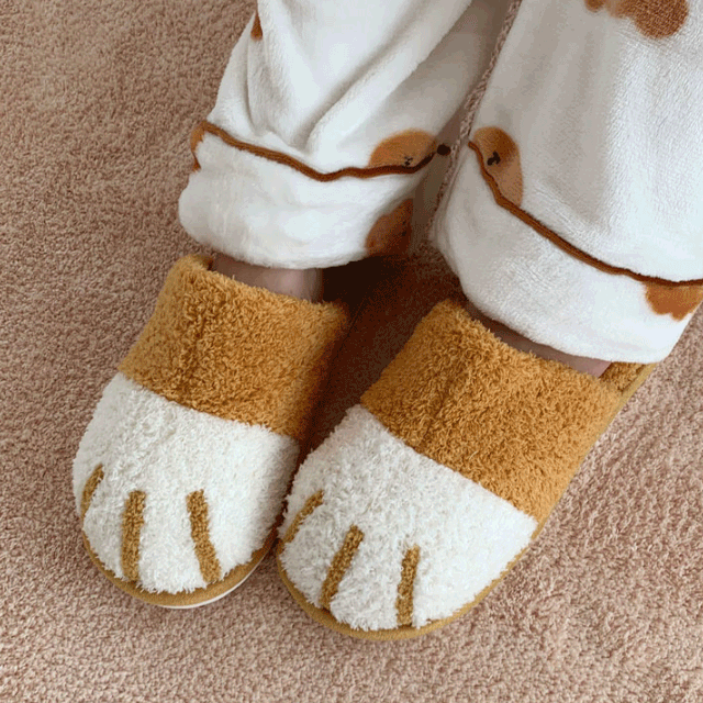 [당일출고] 냥냥펀치 양털 고양이 슬리퍼 1118