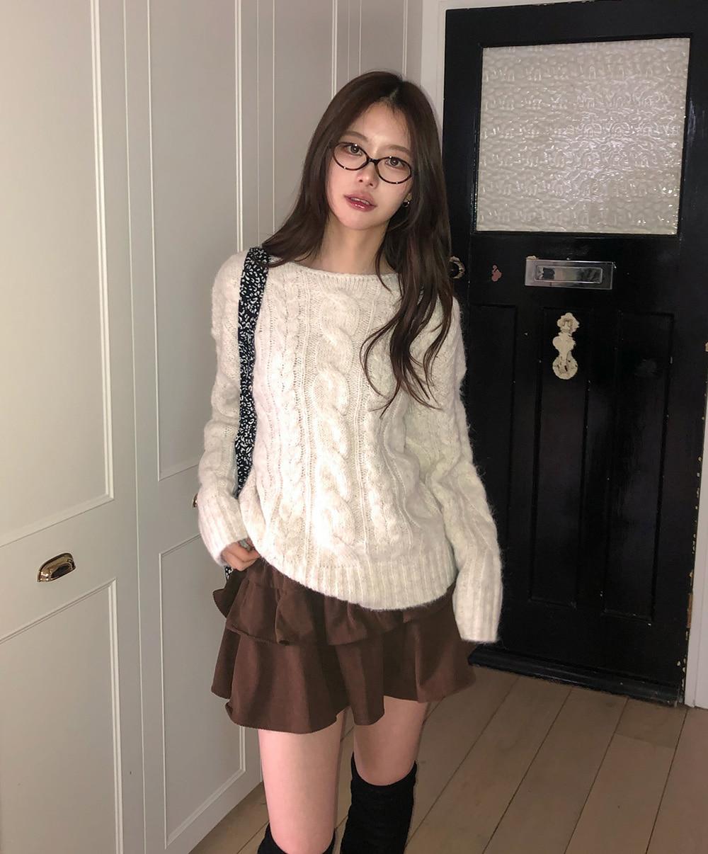 니어웨어 [겨울니트⛄] 스토어 울 보트넥 케이블 니트 (3color) /꽈베기니트/꽈배기/헤어리/입술넥니트/스웨터