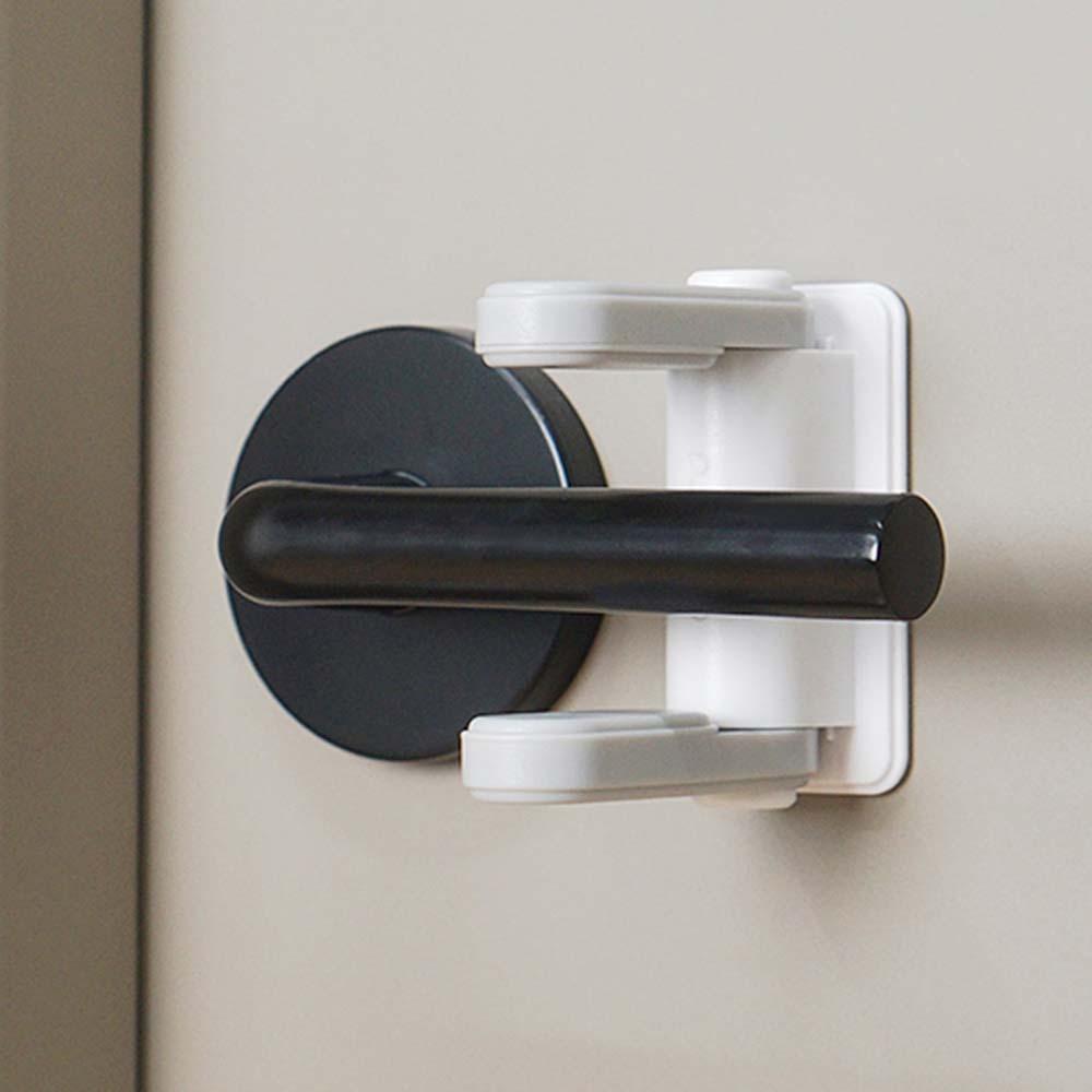 현관문 이중 잠금 장치