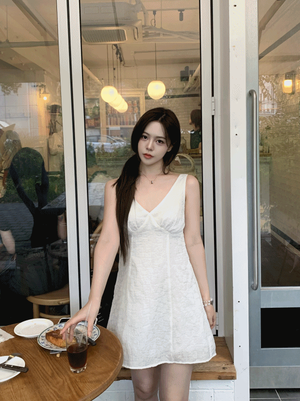 Cloud Mood Ops 클라우드 무드 원피스