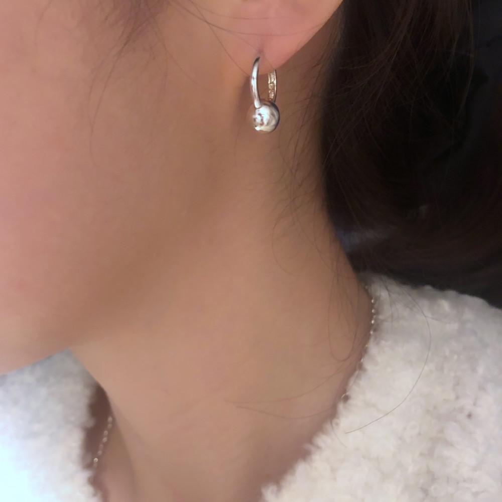 [라라살라마] Ball Earring