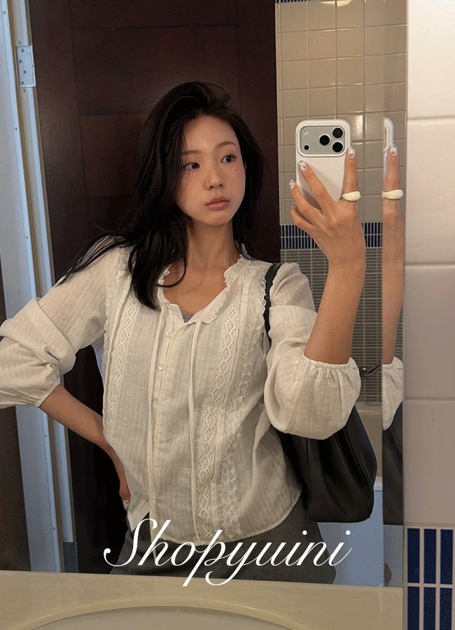 유이니 [Spring🎀/프리오더] Ete lace blouse (1color)