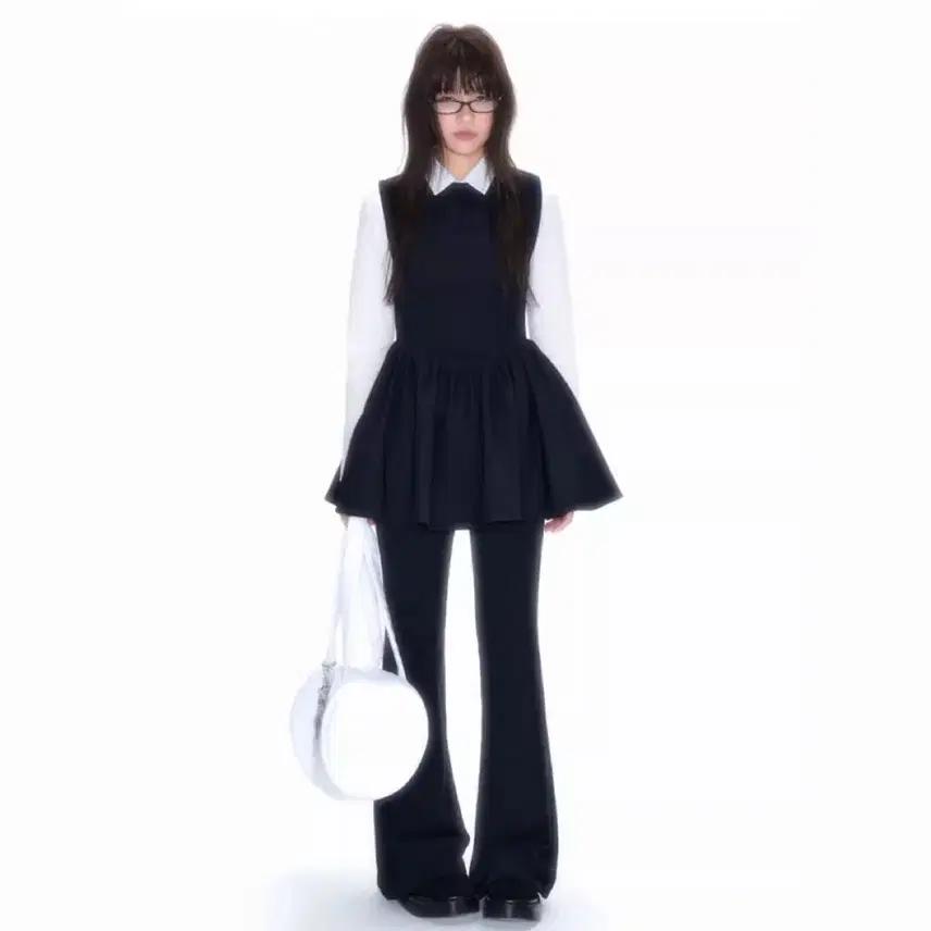 NECY STUDIO 원피스 슬리브리스 리틀 블랙 드레스 퍼피 숏 스커트