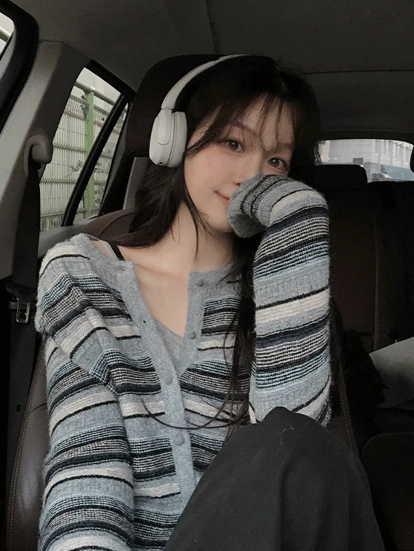 [문의폭주!] 꼬모 스트라이프 빈티지가디건 - 2 color