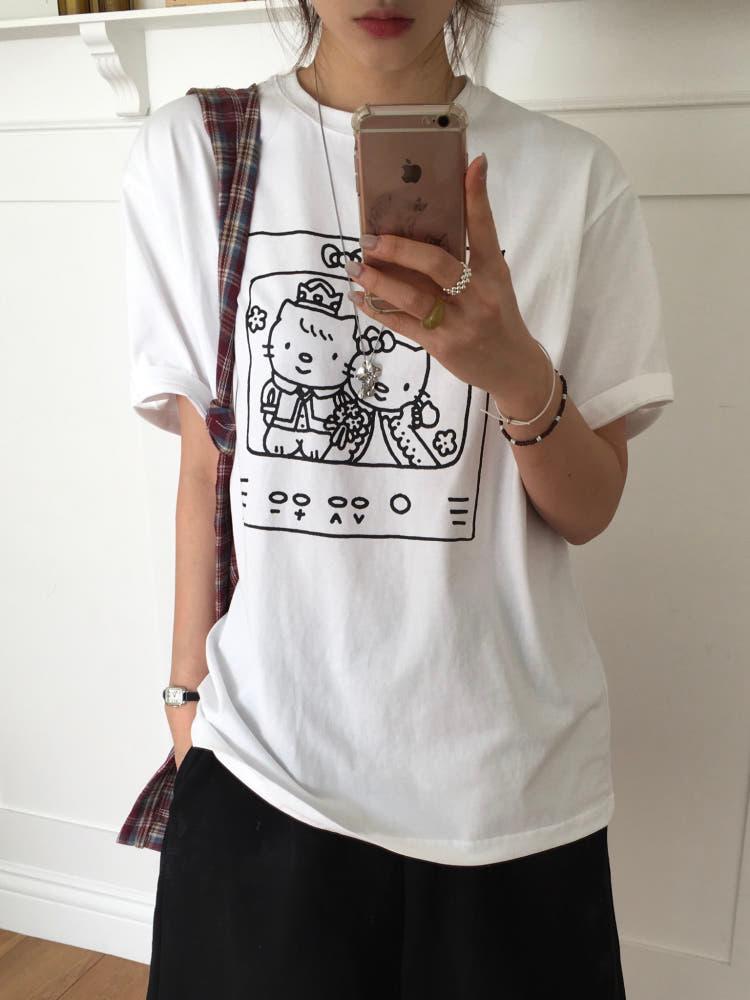 [MD 추천!] 무무 키티 하프 T (2 color)