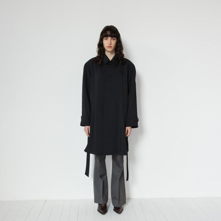 Half Over Single Trench Coat (Black)