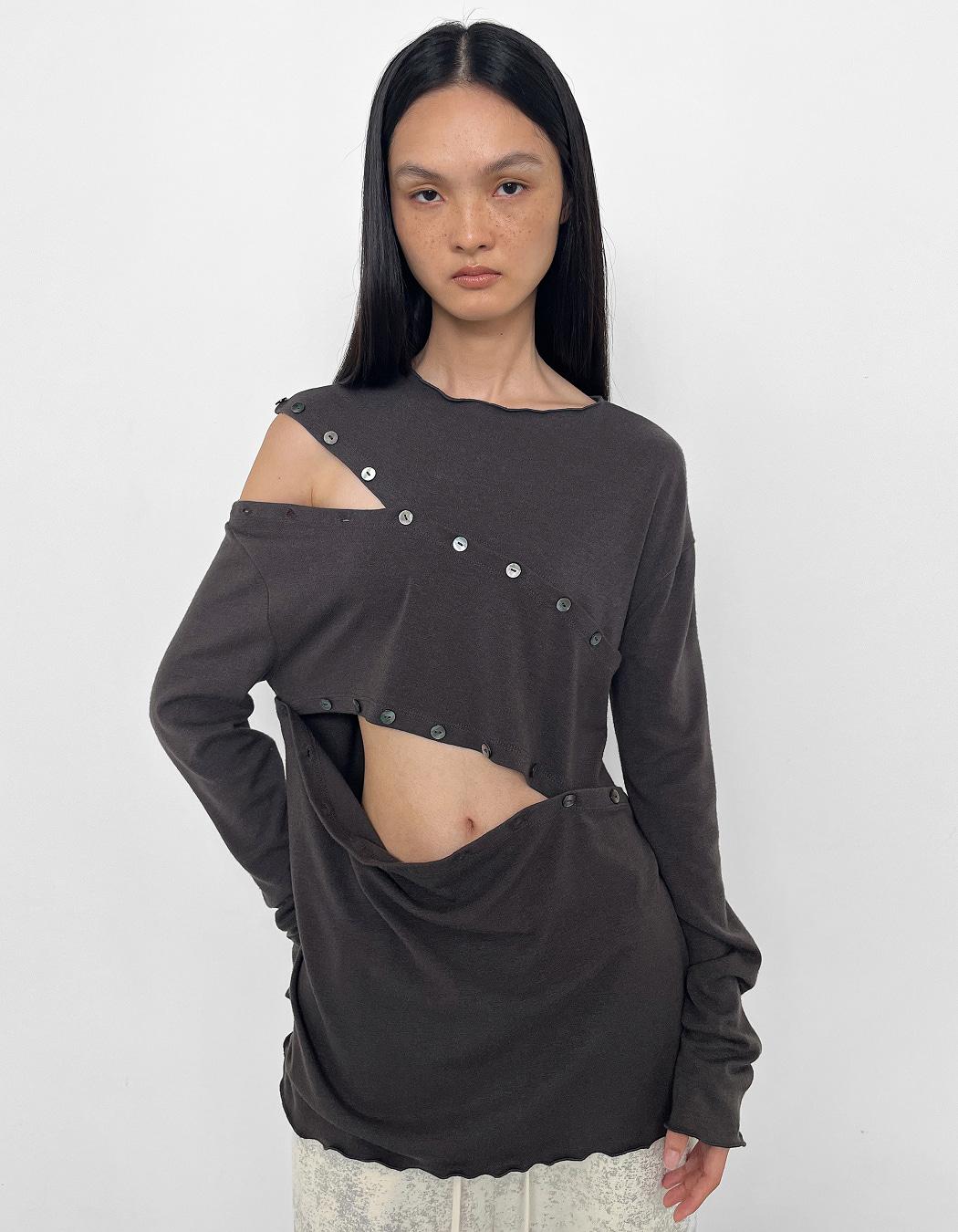 BUTTONED SHIFT TOP, CHARCOAL