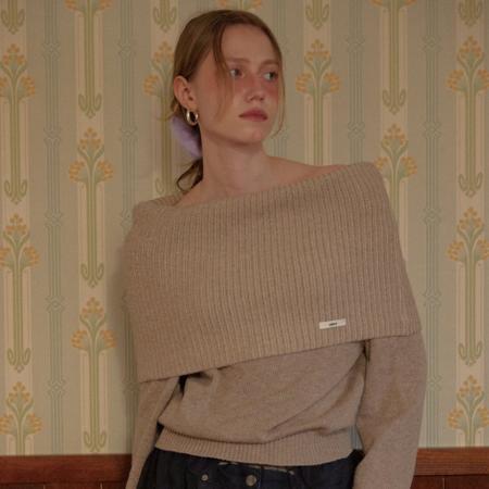 [유튜버 PICK]WIDE OFF-SHOULDER KNIT TOP_BEIGE