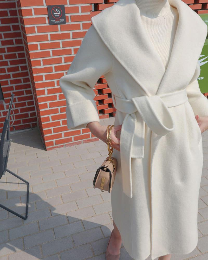 [자체제작] 울100% 우아한 숄카라 롤업 벨트 핸드메이드 롱 코트