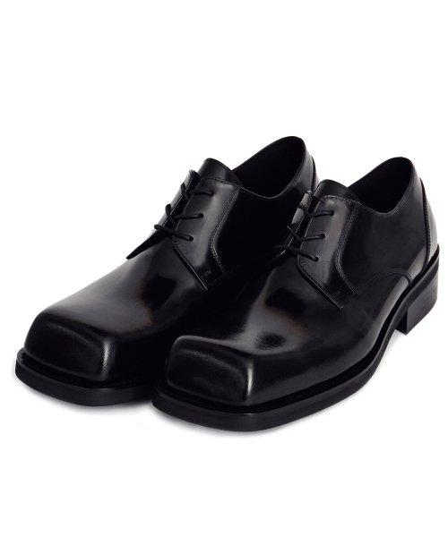 블러프 스퀘어토 더비 R22M021 (BX 블랙)