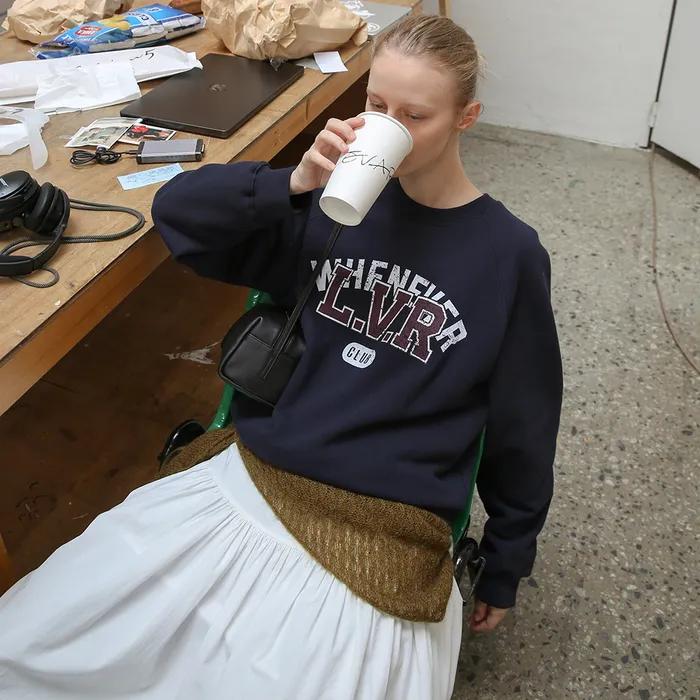 [4차] L.V.R Overlay Sweatshirt - Navy