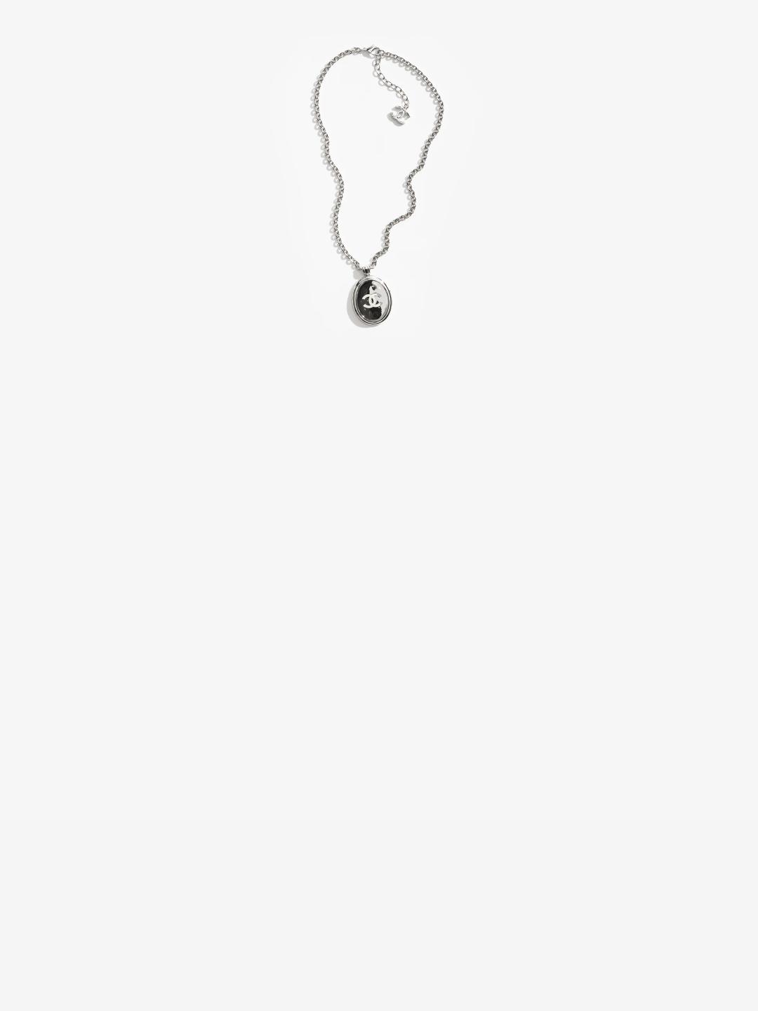 Long Pendant Necklace