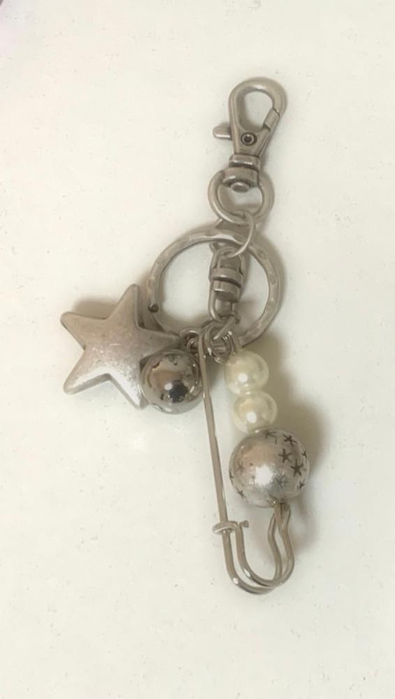 star pearl key ring