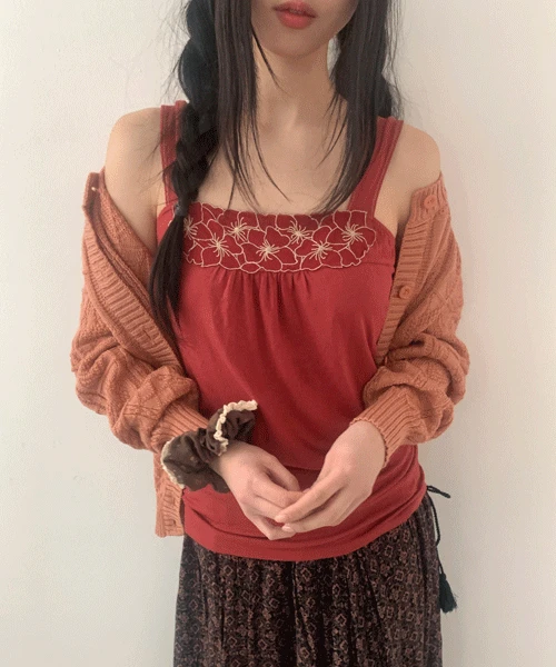 (Vintage)Flower Embroidery Sleeveless Top(Dark Red)