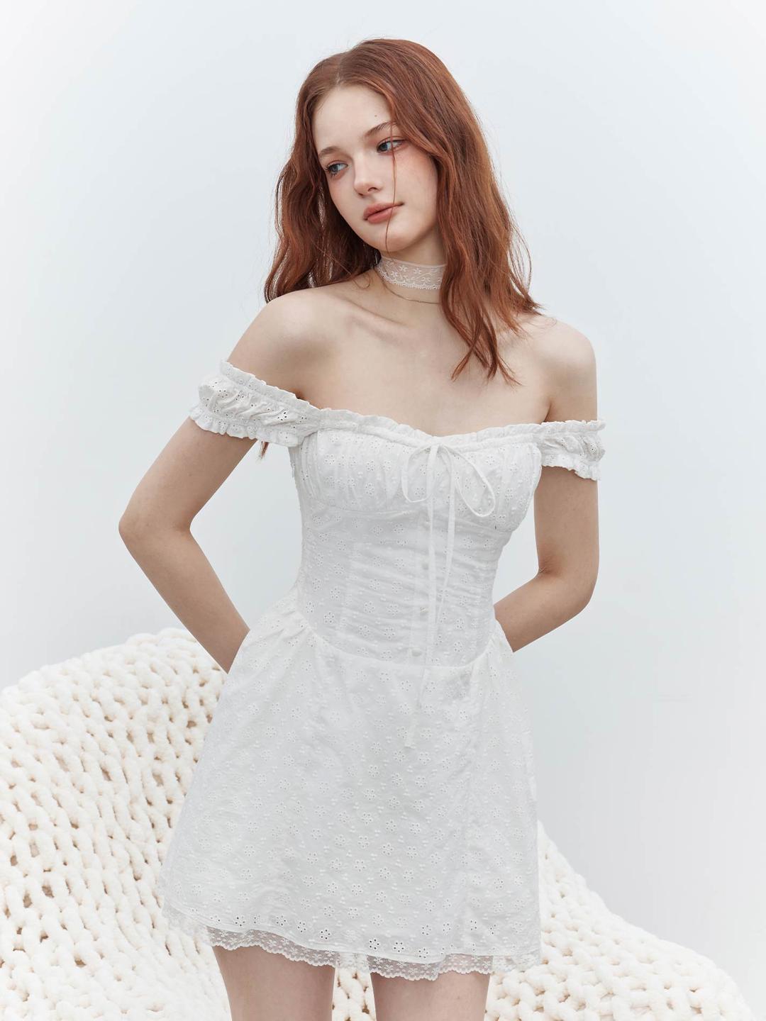 [MESS STUDIO] Pure Lace Ribbon Flare Dress