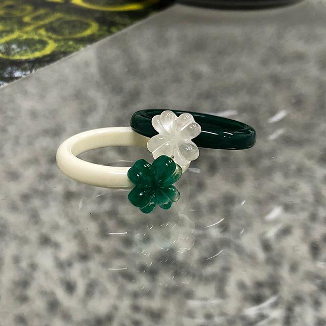 *당일출고* [1+1할인] 네잎 클로버 아크릴 반지