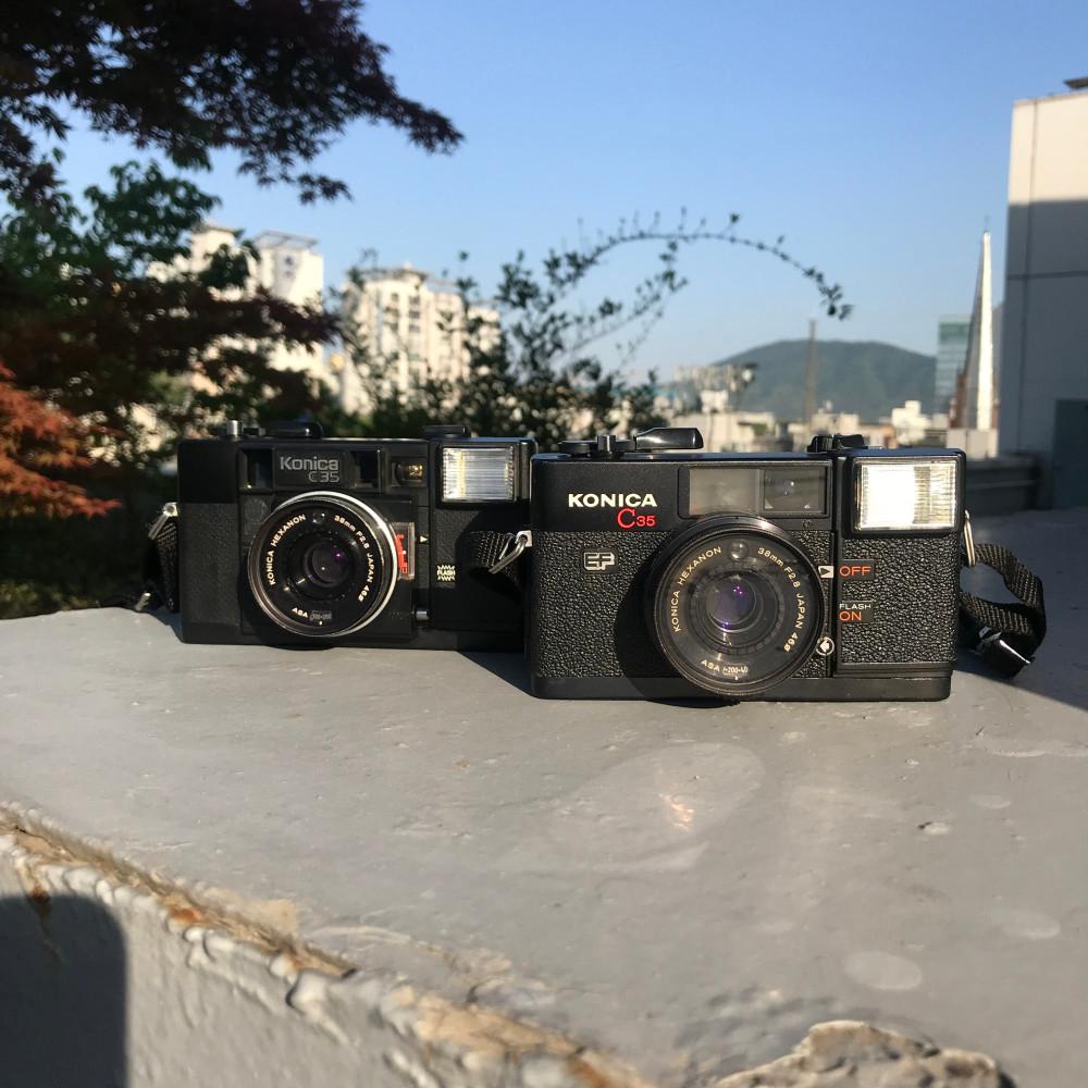 [중고]앤디워홀 카메라 코니카 C35 AF EF
