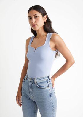 스위트하트 넥 탱크 탑