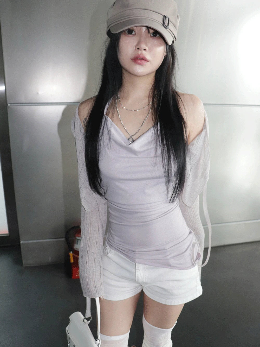 drape halter sleeveless (4 color) | 드레이프 홀터 나시 탑