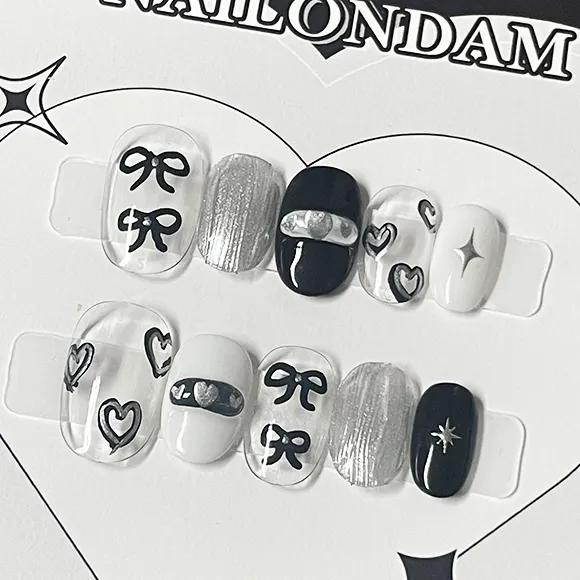 🖤신상할인🖤러브키치[블랙&화이트네일]