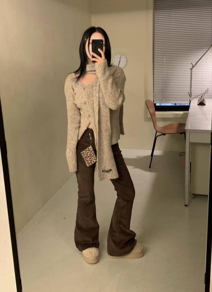 서로 seolo 베이직 코듀 부츠컷 팬츠 (겨울 슬림 골덴 롱 부츠컷팬츠)