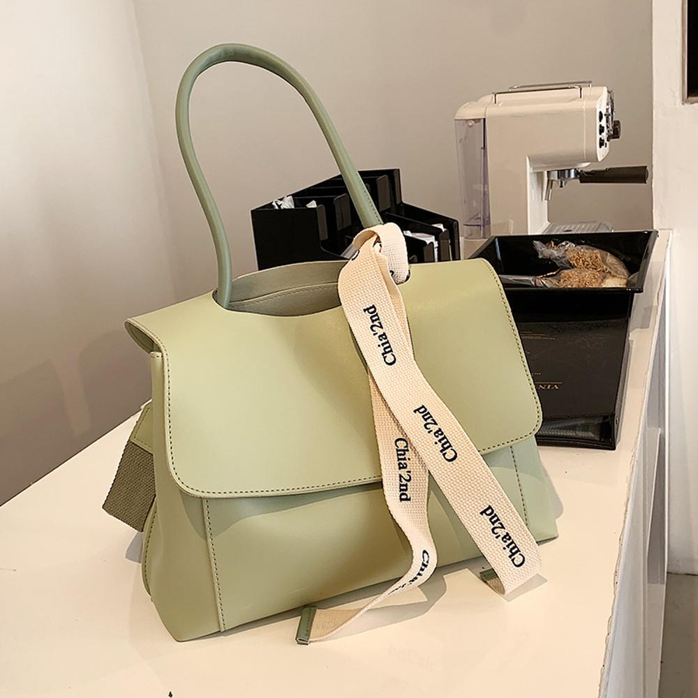 [민티즈콜렉션] 소프트레더 파스텔 보부상 빅숄더백 휘뚜루마뚜루가방