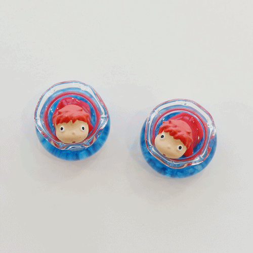 빼꼼 벼랑위의 포뇨 피규어