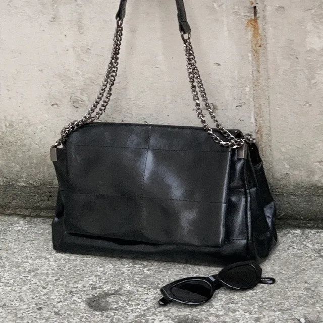 체인 애쉬 숄더백