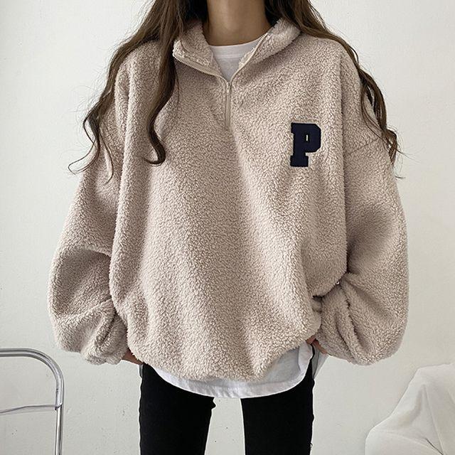 [남녀공용] 오버핏 레터링 자수 뽀글이 반집업 아노락 맨투맨 3color_스윗라떼