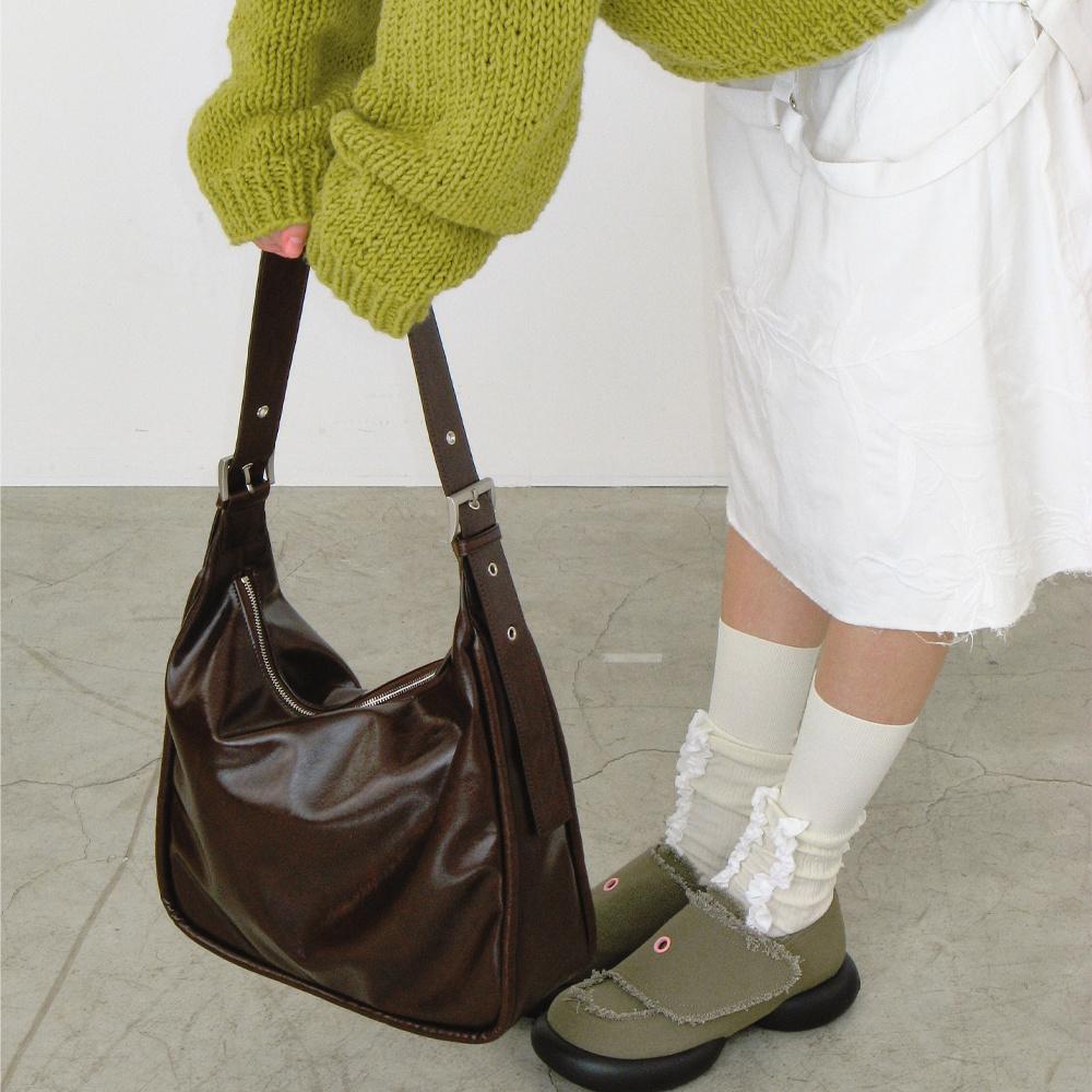 belted ridge bag (crinkle brown)