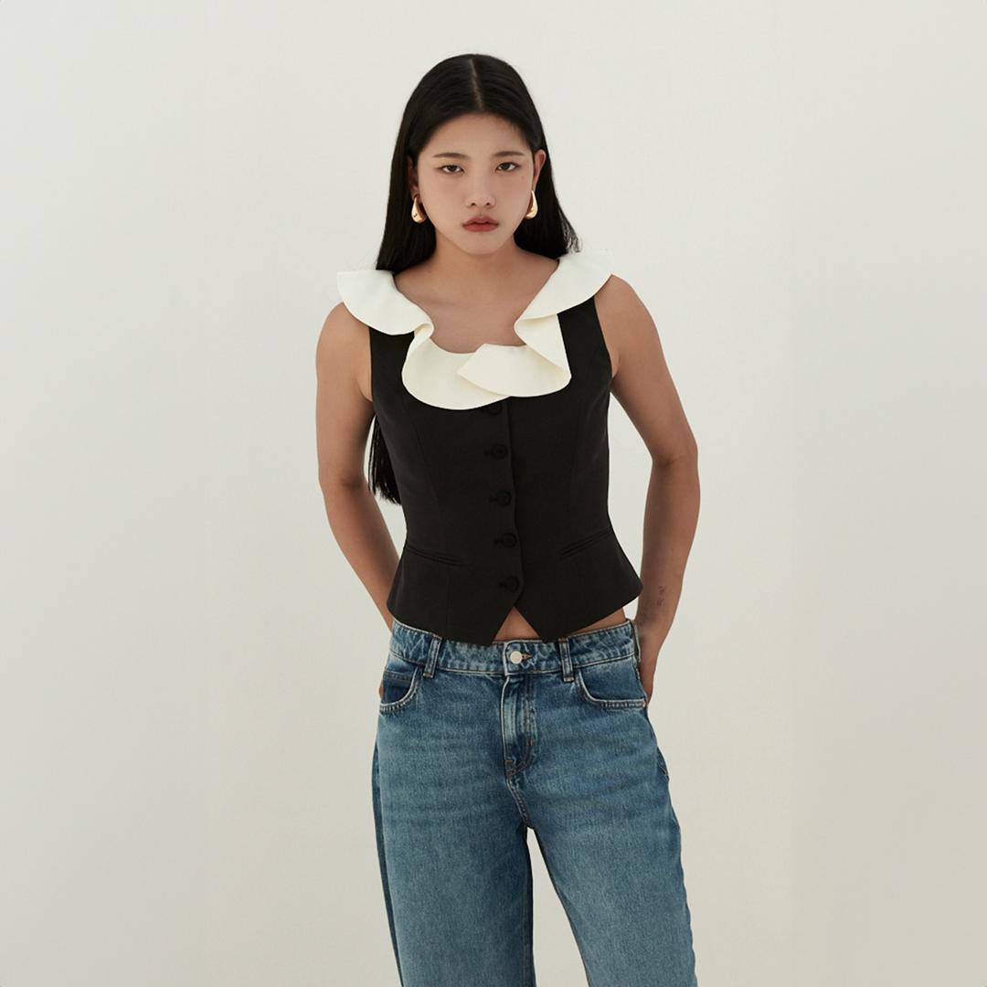 Ruffle Collar Vest - Black