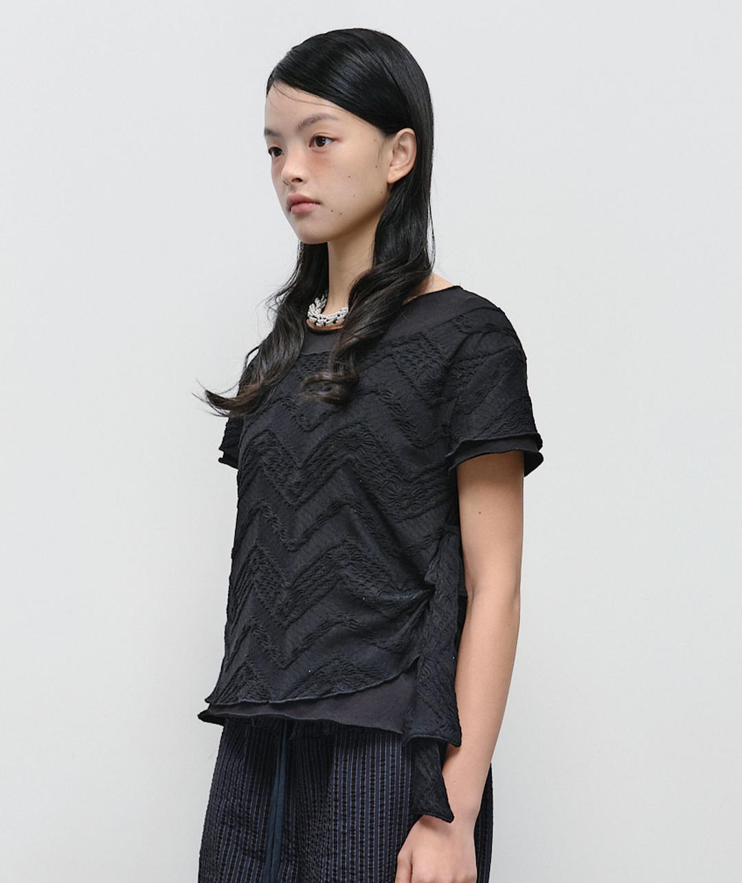 Layered Textured Knotted Top [Black]