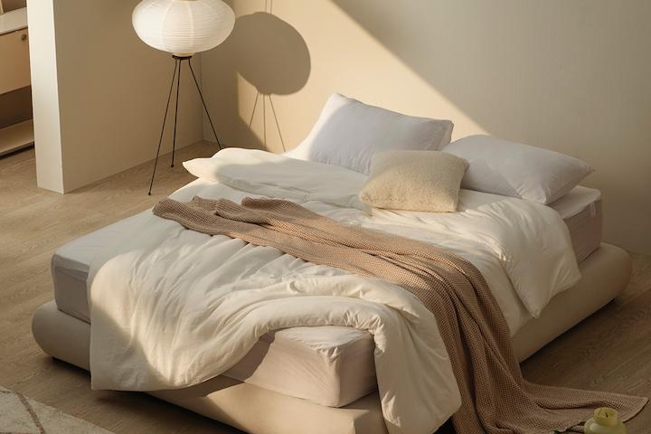 [10%쿠폰]체크인 패브릭 무헤드 평상형 침대 SS/Q/K (매트추가)