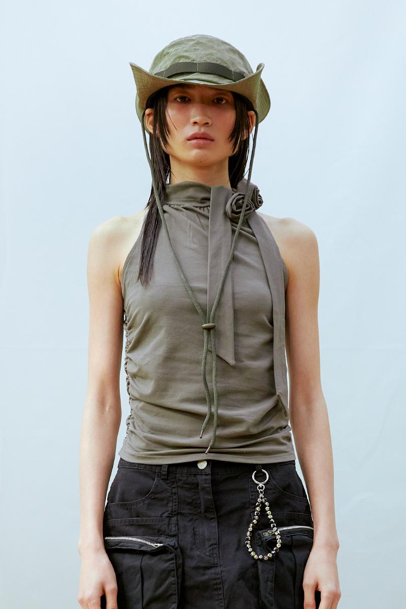 Tie Neck Sleeveless Top (KHAKI)