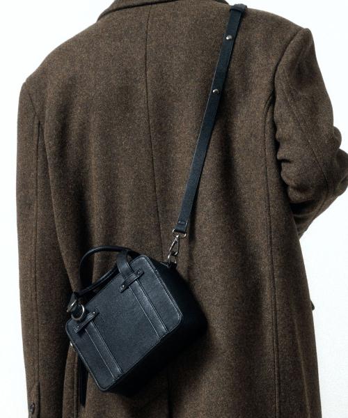 메종미네드(MAISON MINED)  MINI CROSS BAG BLACK - 사이즈 & 후기 | 무신사