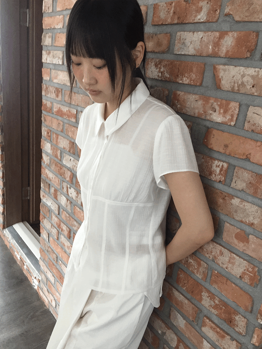 하우유 볼로 핀턱 시스루 반팔 셔츠 (4c)