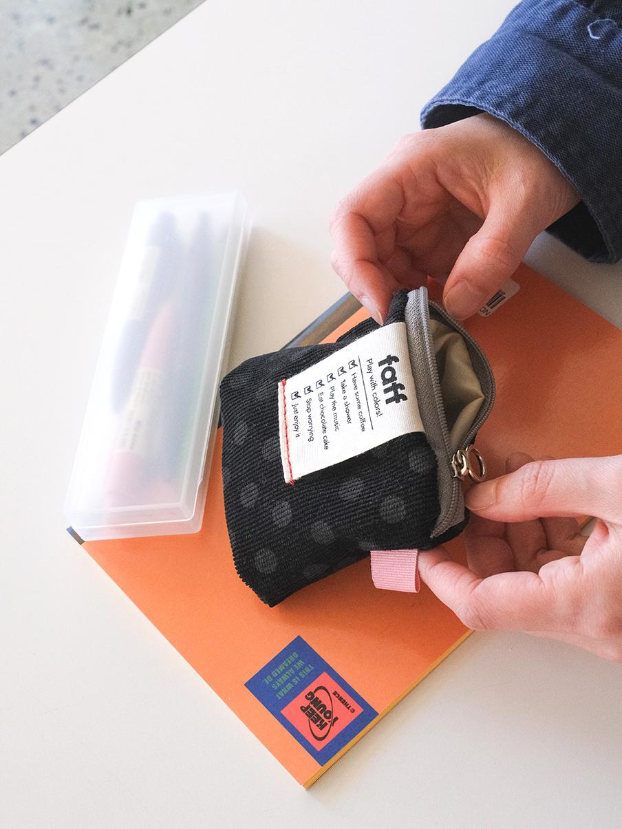 faff Pouch mini Dot Black