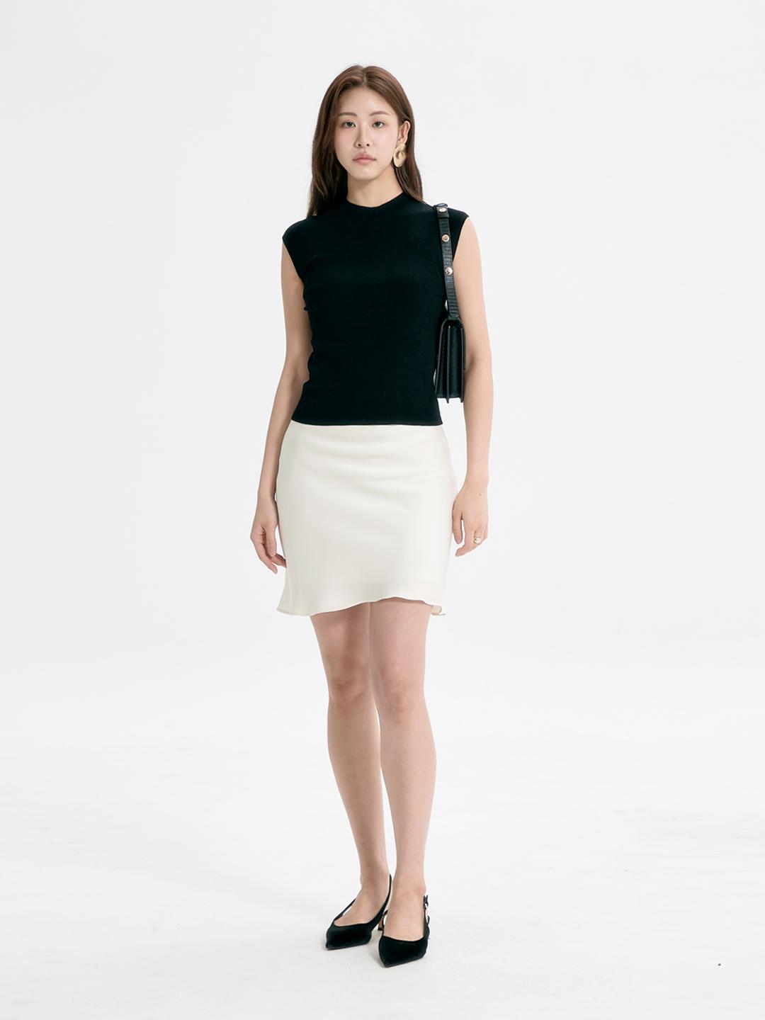BLAZE SATIN MINI SKIRT CREAM