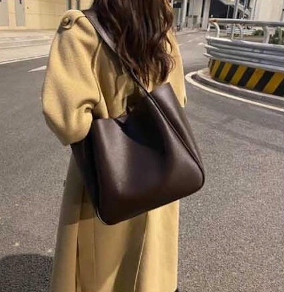 포뇨 데일리 가죽 숄더백 출근가방 대학생가방 휘뚜루마뚜루가방 보부상 수납력좋은백