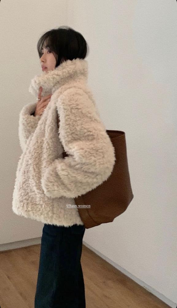 [MUNIATE/무니에트] haus 하우스 비바체 퍼 자켓 페이크퍼 3온스 본딩 긴팔 카라 jk