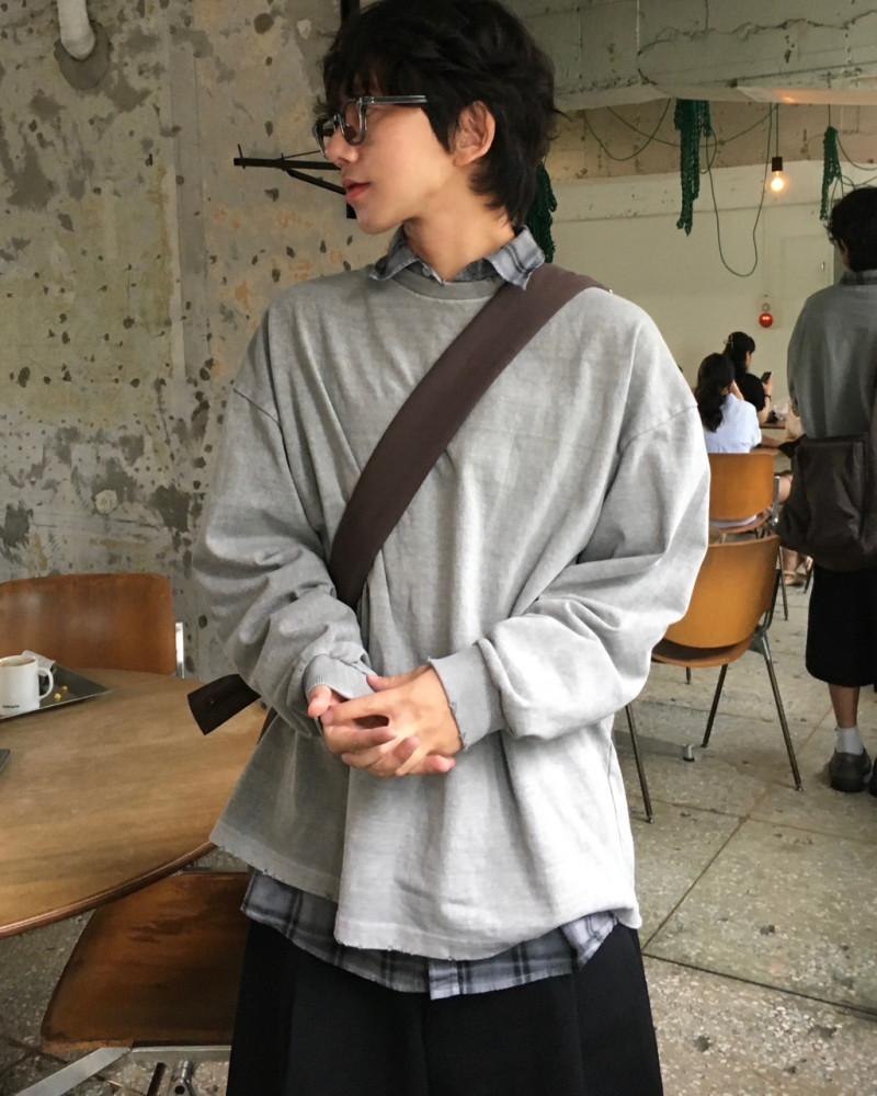 데미지 피그먼트 롱슬리브 4C