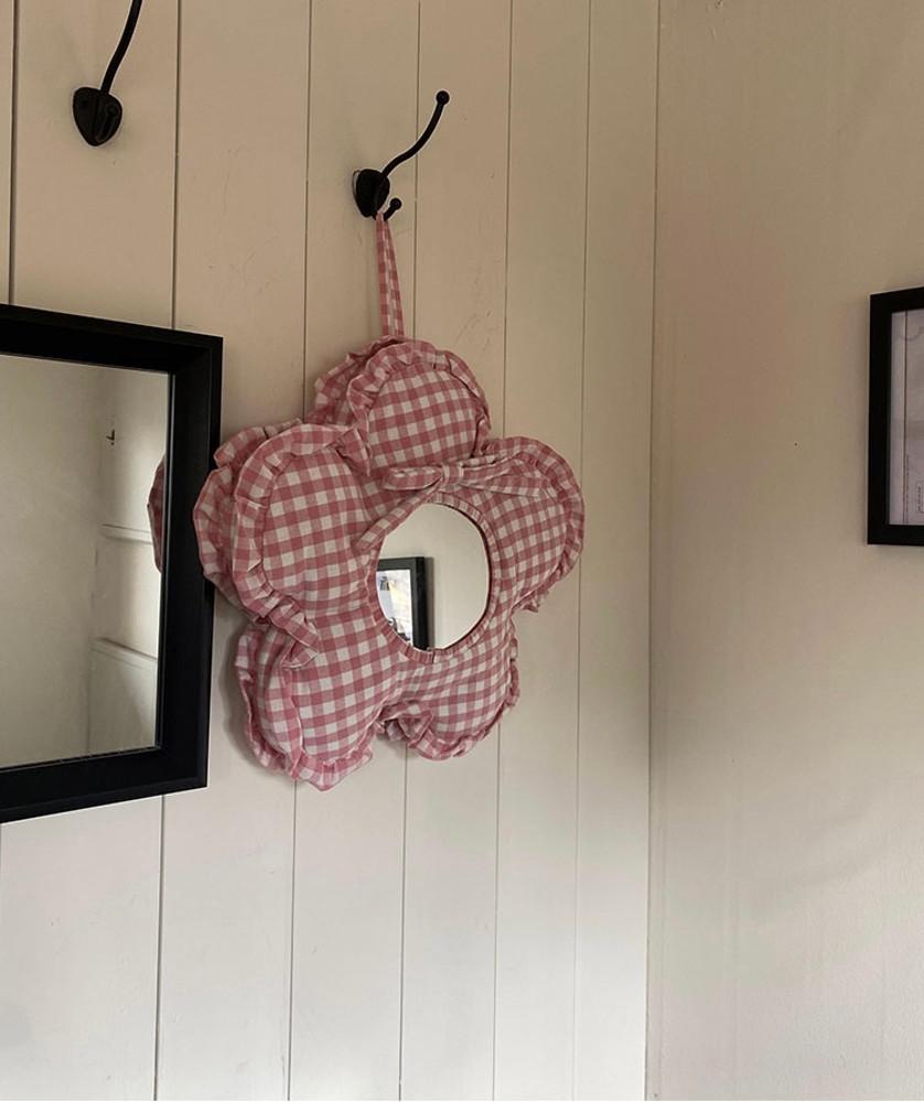 러블리 빈티지 체크 플라워 인테리어 걸이형 거울