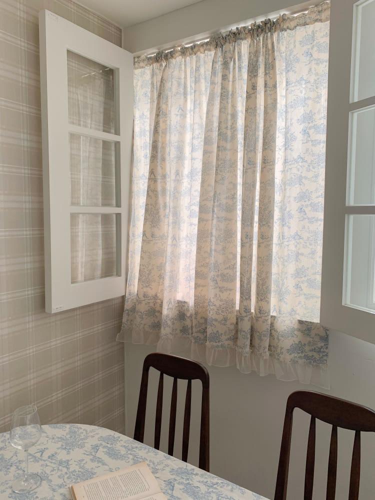 blue toile frill curtain 블루 뜨왈 프릴 커튼 트왈드주이 베르사유
